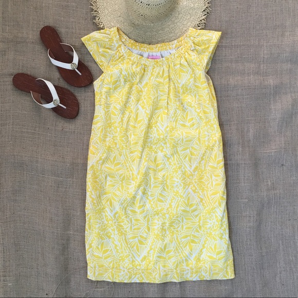 Lilly Pulitzer Dresses & Skirts - Lilly Pulitzer off the shoulder sundress in Women